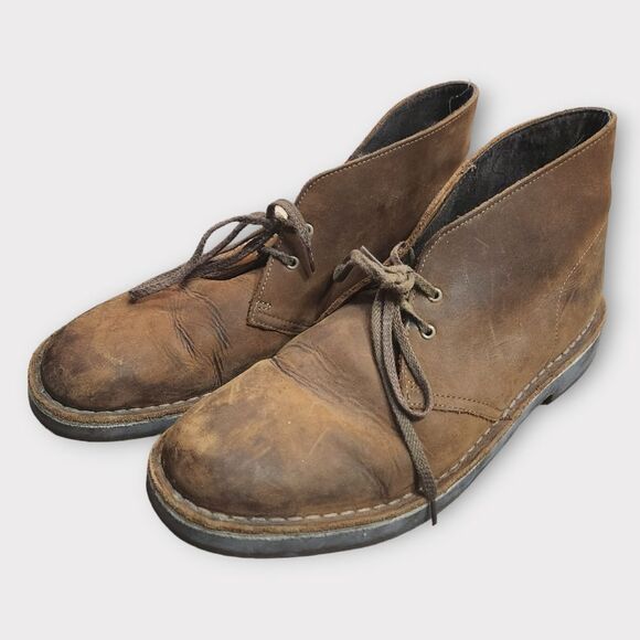 Clarks Bushacre 2 Chukka Boots in Brown Brushed Leather 10 - Picture 2 of 6